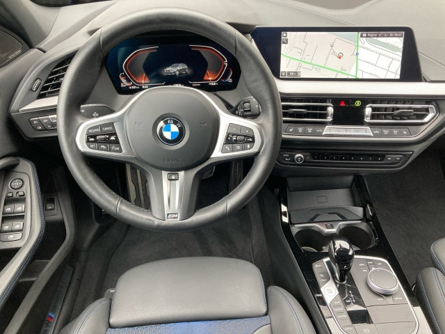 Bild 6: BMW 118d 5-Türer F40