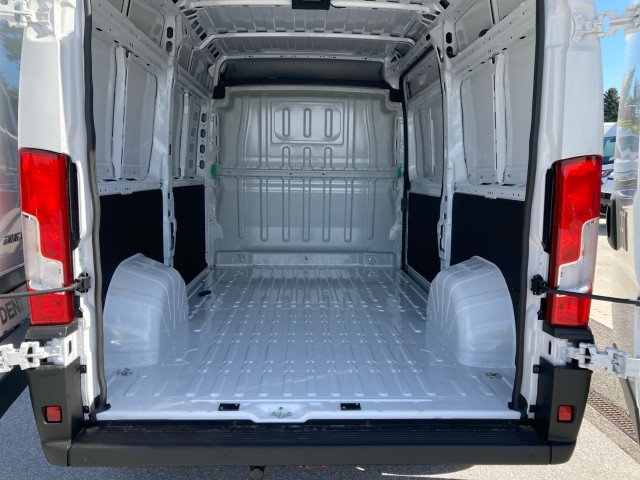 Bild 7: Fiat Ducato Serie 2 L2H2 3500 140MT