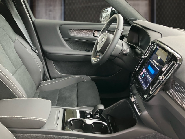 Bild 5: VOLVO PKW EX40 Plus, Single Motor Extended Range, Vollelektrisch