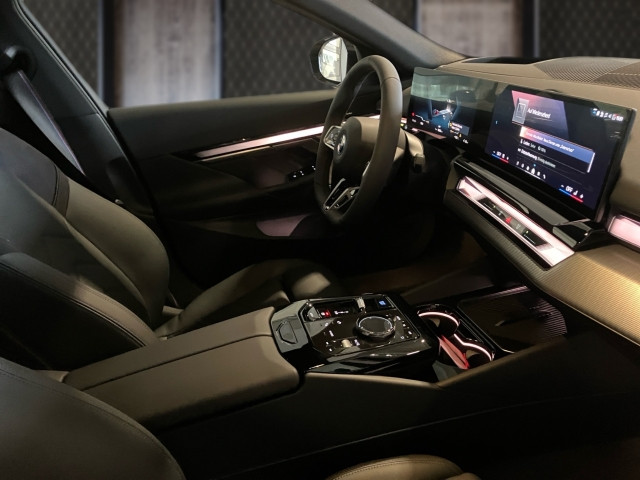 Bild 5: BMW i5 eDrive40 Touring G61