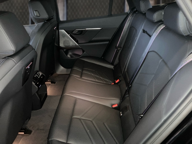 Bild 8: BMW i5 eDrive40 Touring G61