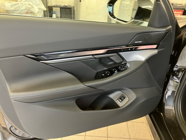 Bild 13: BMW 520d xDrive Limousine G60 B47