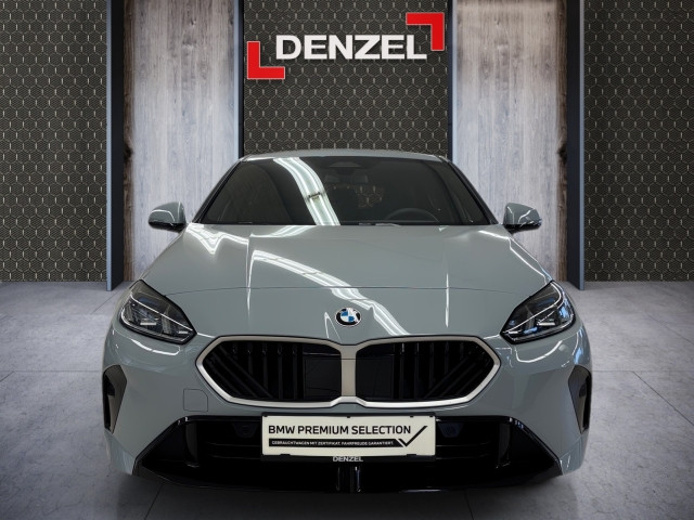 Bild 12: BMW 120 5-Türer F70 B38