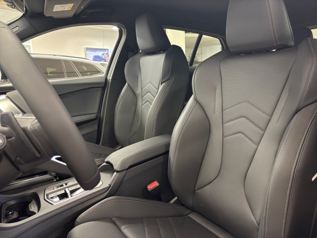 Bild 13: BMW 120 5-Türer F70 B38