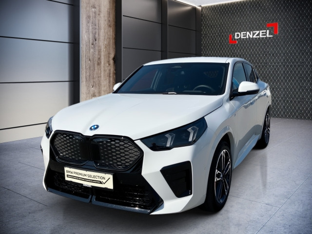 Bild 1: BMW iX2 eDrive20 U10 HB0