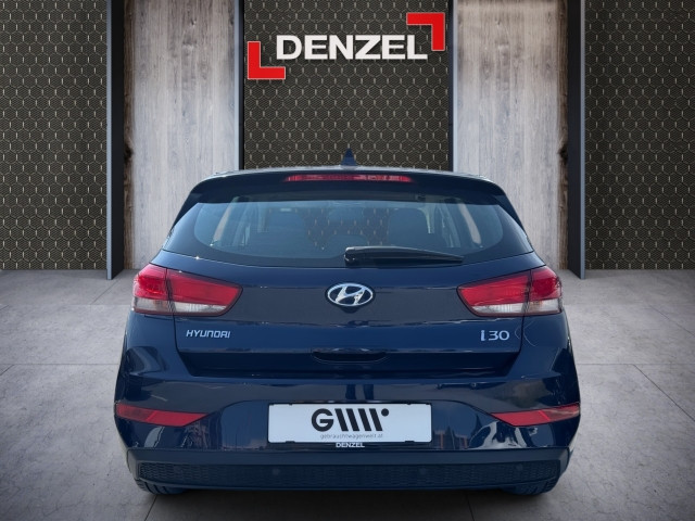Bild 10: Hyundai i30 1,5 DPI GL