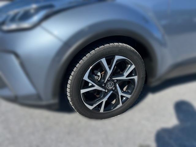 Bild 4: Toyota C-HR - 1,8 l Hybrid 4x2, Club, CVT