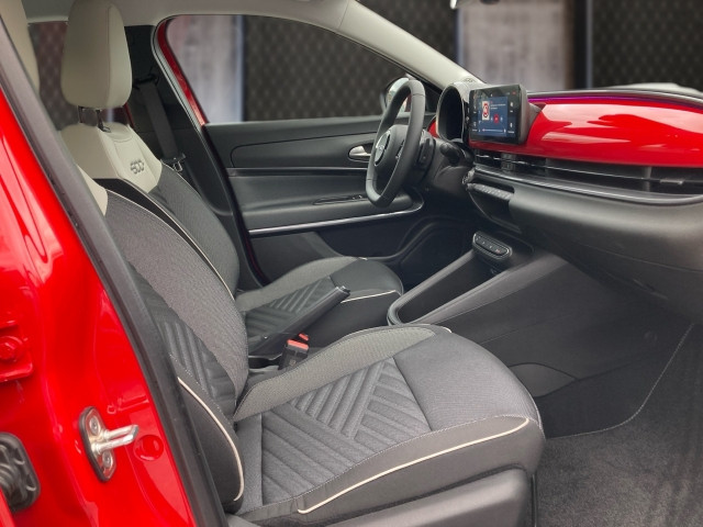 Bild 5: Fiat 600 Hybrid 100