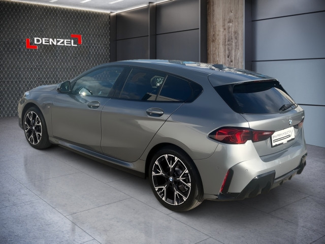 Bild 2: BMW 120 5-Türer F70 B38