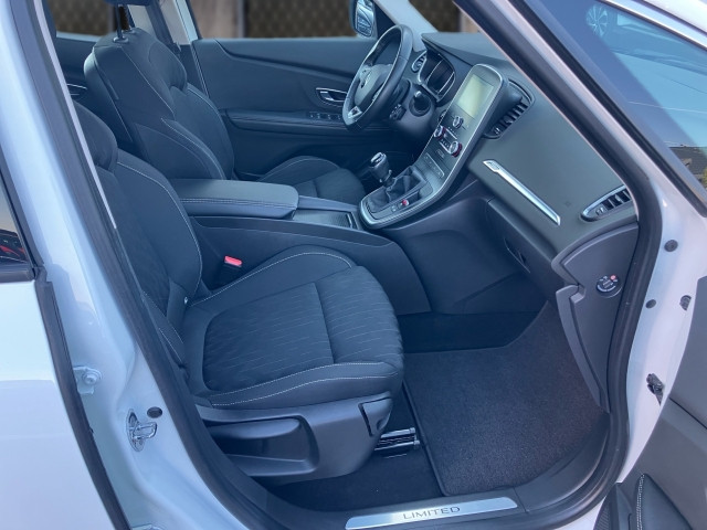 Bild 5: Renault Grand Scenic Blue DCi 120 Limited