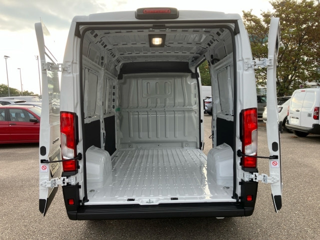 Bild 9: Fiat Transporter Ducato Serie 2 L2H2 3000 120 MT