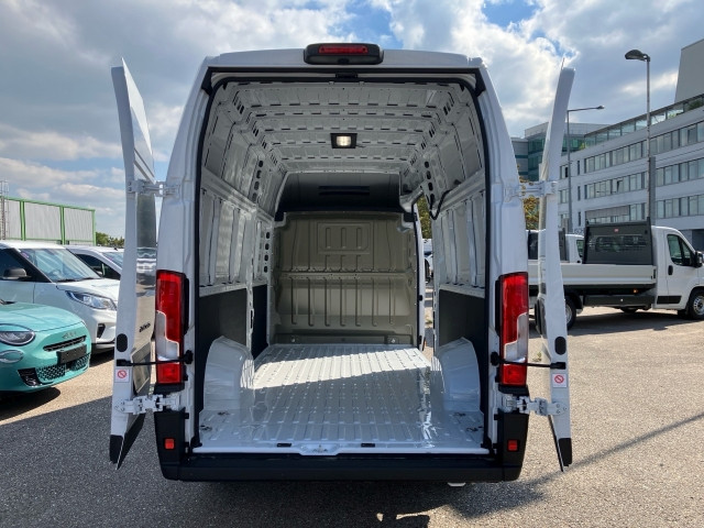 Bild 9: Fiat Transporter Ducato MAXI L4H3 180 MT