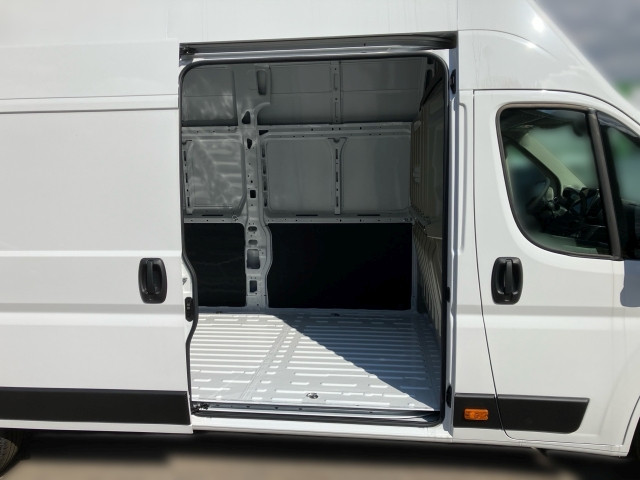 Bild 8: Fiat Transporter Ducato MAXI L4H3 180 MT