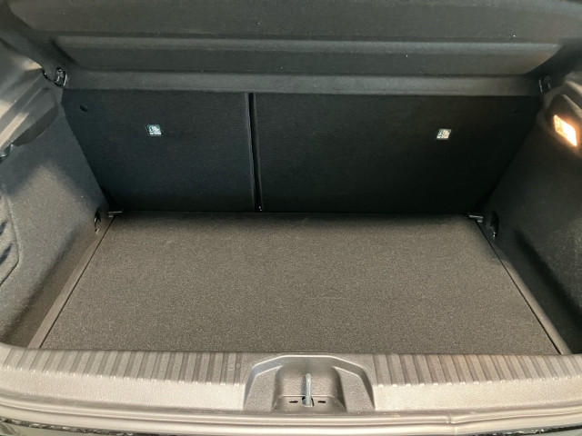 Bild 9: Mitsubishi Colt 1,0 MPI Turbo YUKI Invite C 26