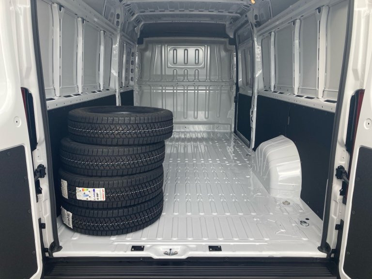 Bild 9: Fiat Ducato MAXI 35 L4H2 140