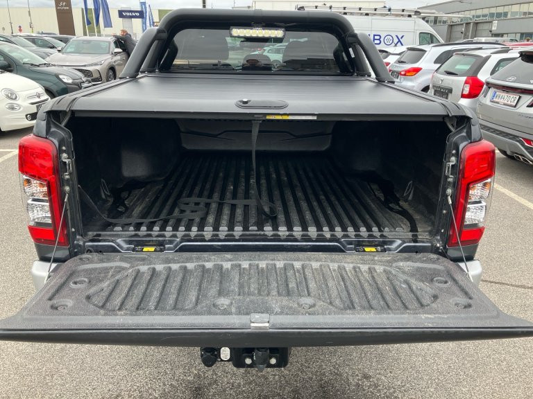 Bild 9: Mitsubishi L 200 2,2 DI-D HP 4WD Doppelkabine Diamond Aut.