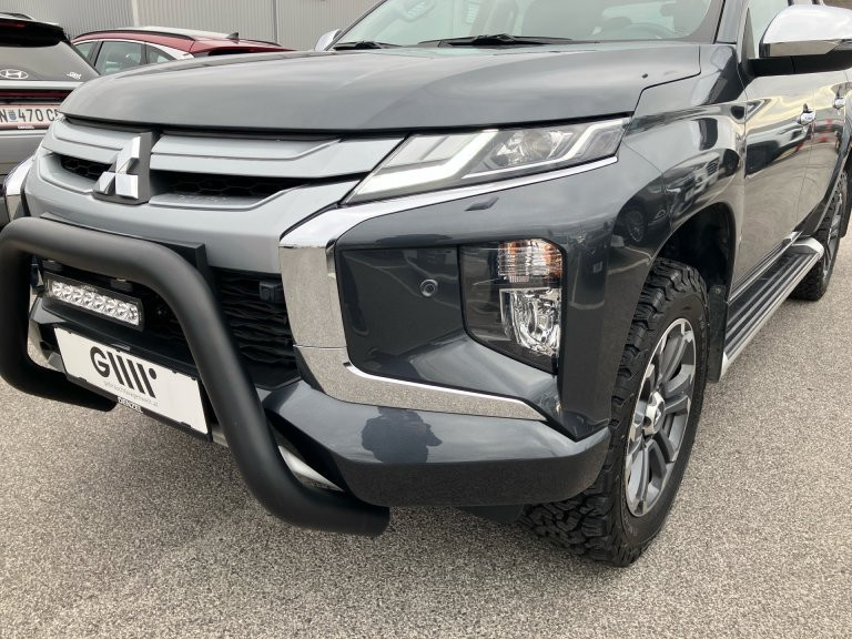 Bild 11: Mitsubishi L 200 2,2 DI-D HP 4WD Doppelkabine Diamond Aut.