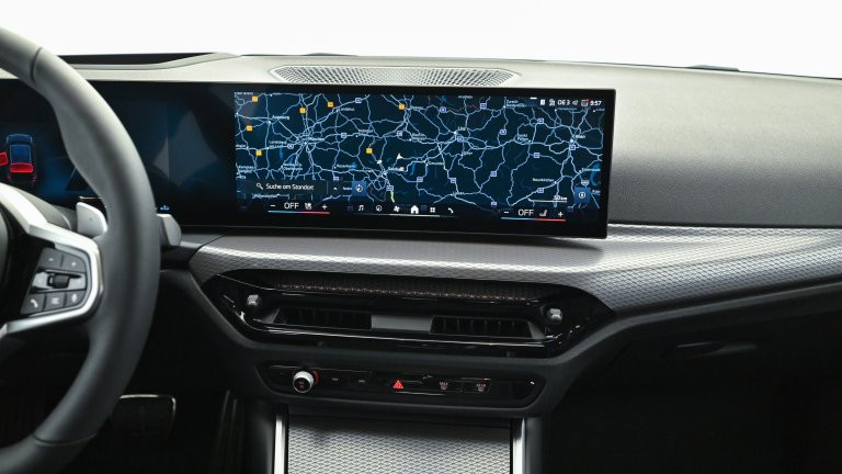 Bild 2: BMW 318d Touring G21 B47