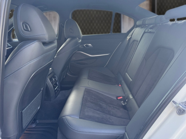 Bild 8: BMW 330d xDrive Aut.