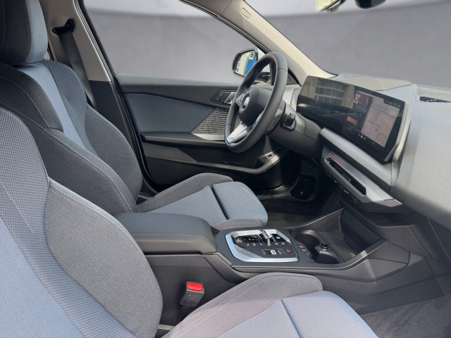 Bild 10: BMW 120 5-Türer F70 B38
