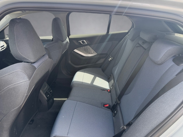 Bild 11: BMW 120 5-Türer F70 B38