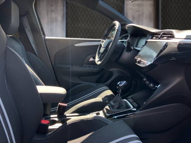 Bild 5: Opel Corsa GS 1.2 Direct Injection Turbo (74kW/100PS) 6-Gang