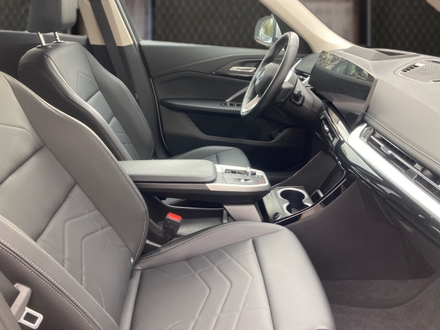 Bild 5: BMW iX1 eDrive20 U11