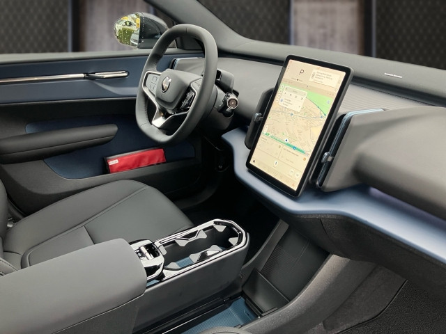 Bild 5: VOLVO PKW EX30 Plus, Single Motor Extended Range, Vollelektrisch