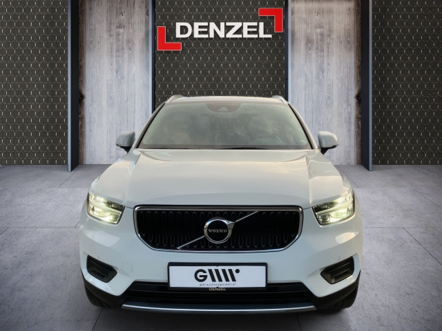 Bild 12: VOLVO PKW XC40 D3 Momentum