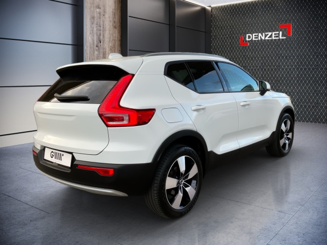 Bild 3: VOLVO PKW XC40 D3 Momentum
