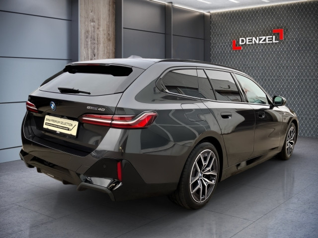 Bild 3: BMW i5 eDrive40 Touring G61