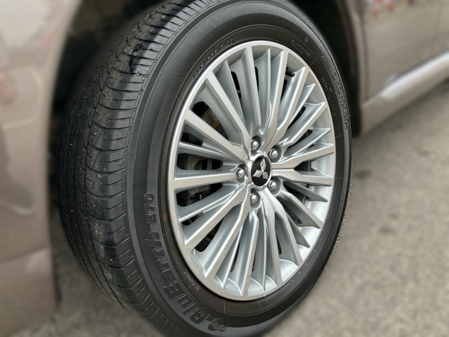 Bild 4: Mitsubishi Outlander 2,4 PHEV Diamond