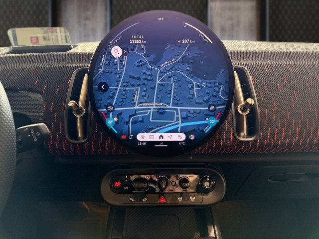 Bild 7: Mini Countryman SE ALL4 U25 XE2