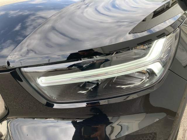 Bild 11: VOLVO PKW XC40 T3 Momentum Pro Geartronic