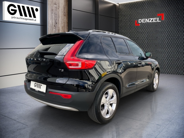 Bild 3: VOLVO PKW XC40 T3 Momentum Pro Geartronic