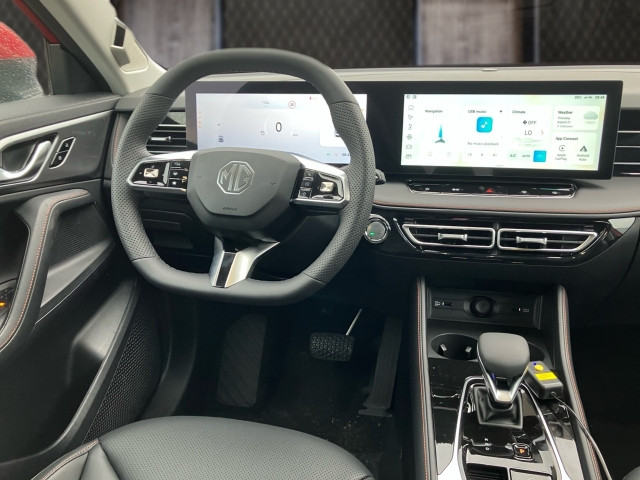 Bild 6: MG HS HEV Luxury