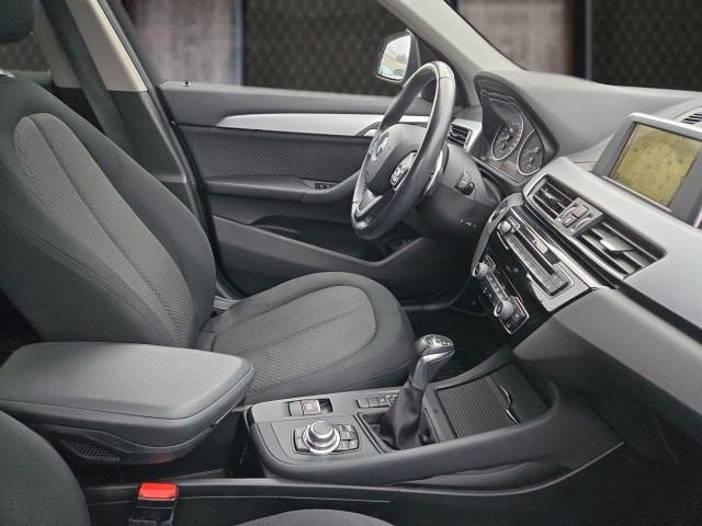 Bild 5: BMW X1 sDrive18d Advanta