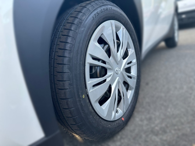 Bild 4: Toyota AYGO X 1,0 l Play