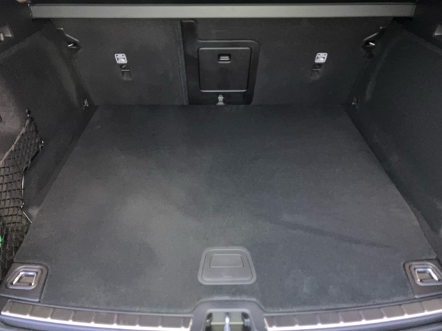 Bild 9: VOLVO PKW XC60 Plus, T6 AWD Plug-in Hybrid, Elektrisch/Benzin, Dark