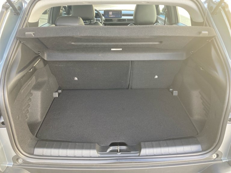 Bild 9: Jeep Avenger 1.2 e-Hybrid