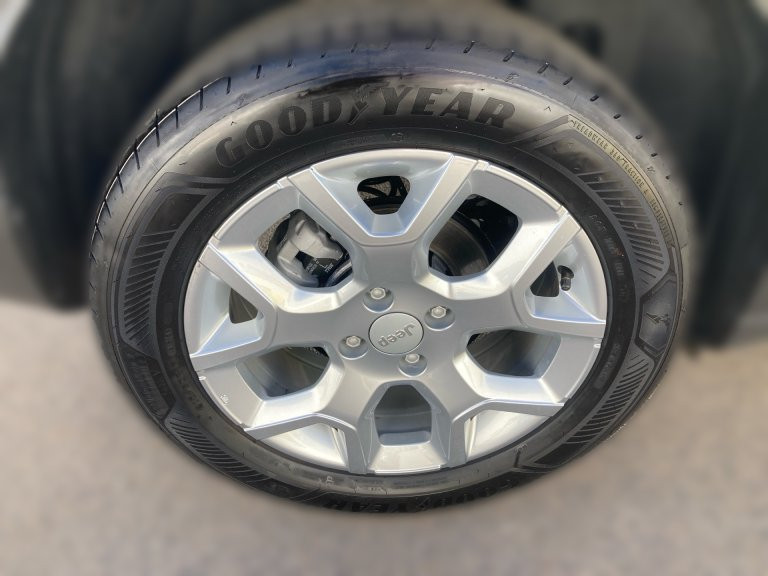 Bild 4: Jeep Avenger 1.2 e-Hybrid