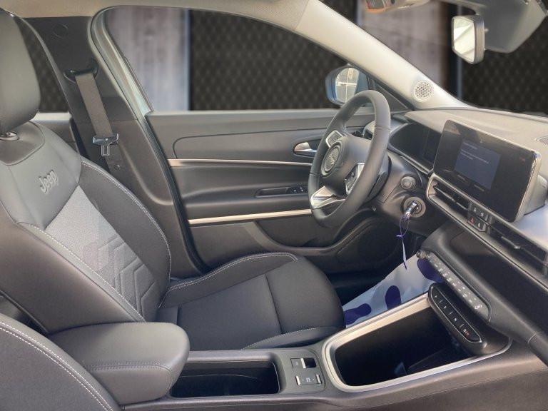 Bild 5: Jeep Avenger 1.2 e-Hybrid Altitude e-DCT6