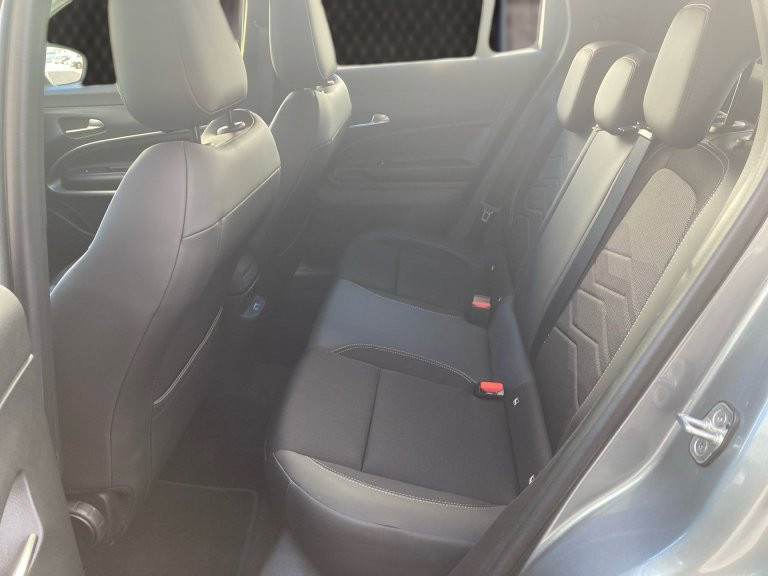 Bild 8: Jeep Avenger 1.2 e-Hybrid Altitude e-DCT6