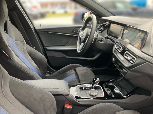 Bild 5: BMW 118d 5-Türer F40