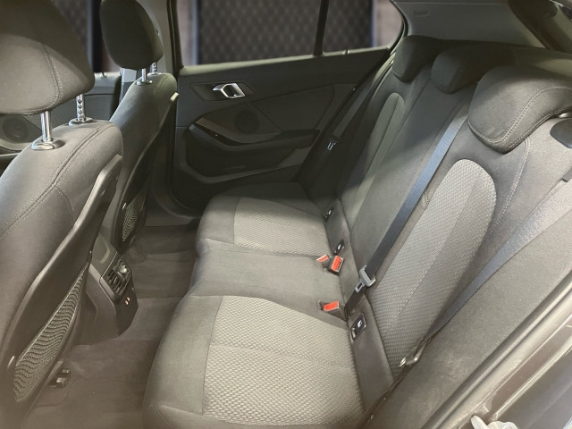 Bild 8: BMW 116d 5-Türer F40 B37