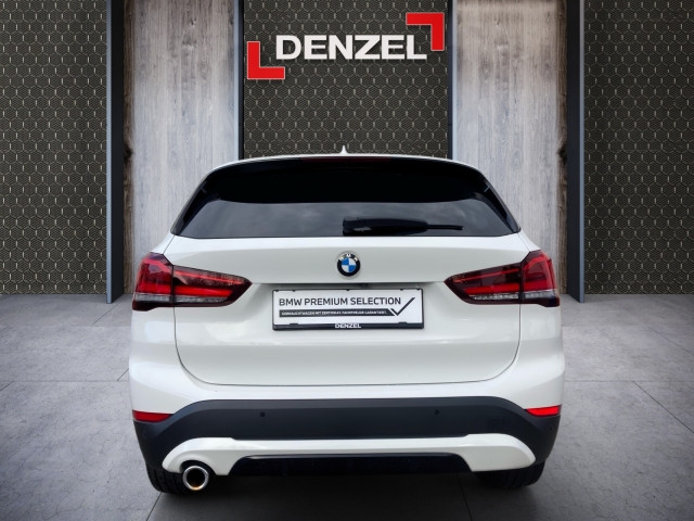 Bild 10: BMW X1 sDrive18i F48