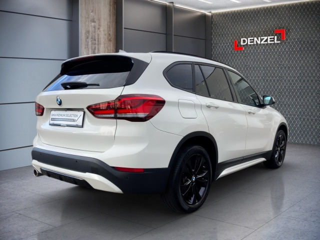 Bild 3: BMW X1 sDrive18i F48