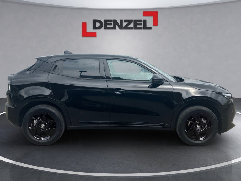 Bild 4: Alfa Junior Ibrida 1.2 136 MHEV FWD