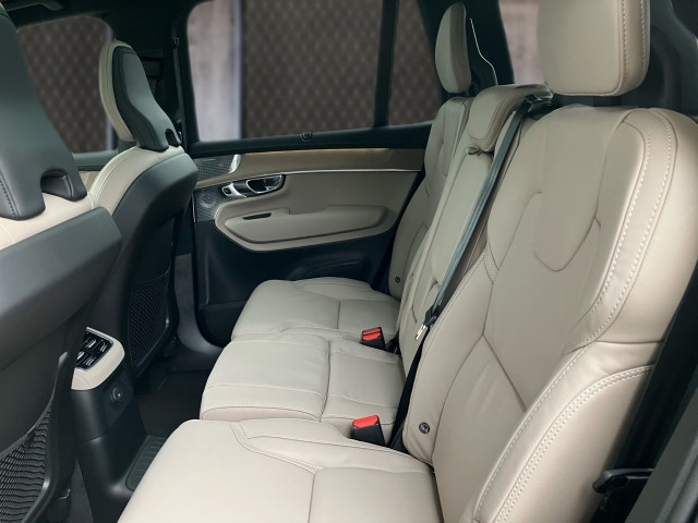 Bild 8: VOLVO PKW XC90 Ultra, T8 AWD Plug-in Hybrid, Elektrisch/Benzin, Bright