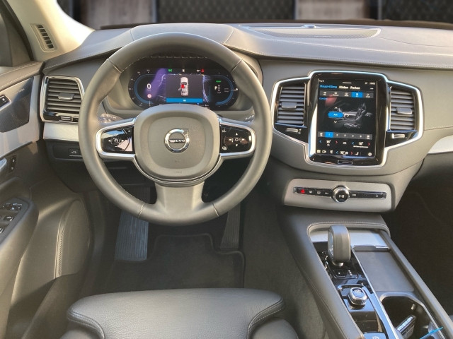 Bild 6: VOLVO PKW XC90 Plus, T8 Plug-in Hybrid, Elektrisch/Benzin, Bright, 7 S